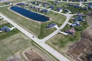 1060 Ducharme Pkwy, Fond du Lac, WI 54935 - Photo 5