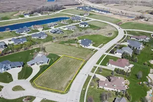 11 Country Ln Ct, Fond du Lac, WI 54935 - Photo 3