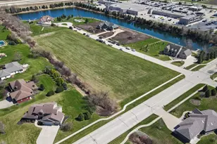 1095 Pine Lake Dr, Fond du Lac, WI 54935 - Photo 5