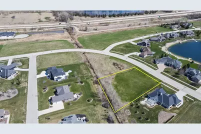 448 N Country Lane, Fond du Lac, WI 54935 - Photo 1