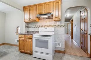 2780 Humboldt Rd, Green Bay, WI 54311 - Photo 7