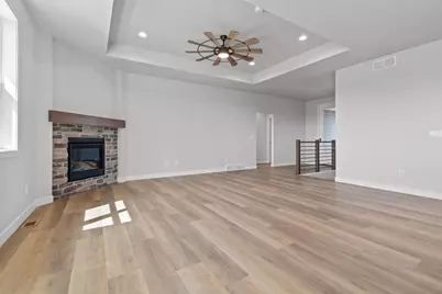 2671 Lawrence Lane, Neenah, WI 54956 - Photo 5