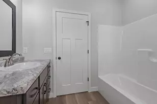 2671 Lawrence Ln, Neenah, WI 54956 - Photo 31