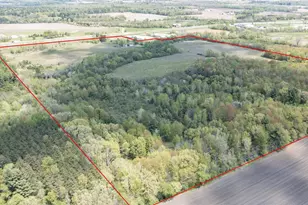 E4347 E Gate Dr, Waupaca, WI 54981 - Photo 11