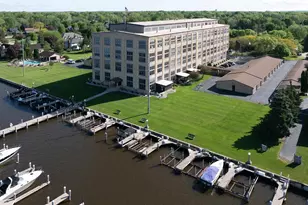 1545 Arboretum Dr, Oshkosh, WI 54901 - Photo 1