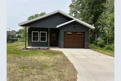 323 S Raymond Street, Marinette, WI 54143 - Photo 1