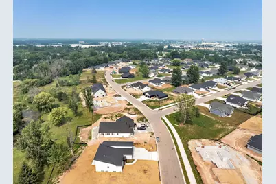 3644 W Hank Avenue, De Pere, WI 54115 - Photo 39