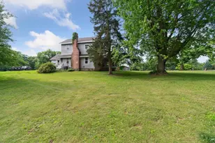 2611 S Rd, Burlington, WI 53105 - Photo 7