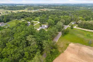 2611 S Rd, Burlington, WI 53105 - Photo 73