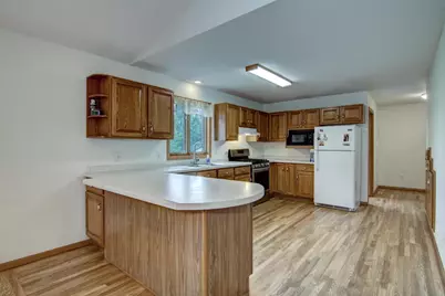 8103 W Folsom Street, Eau Claire, WI 54703 - Photo 7