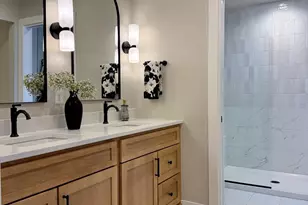 W5846 Delta Dr, Menasha, WI 54952 - Photo 9