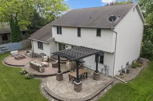 1364 Whippletree Ln, Neenah, WI 54956 - Photo 35