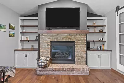 1364 Whippletree Lane, Neenah, WI 54956 - Photo 3