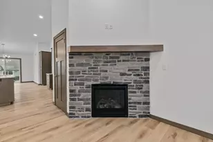 505 Founders Wy, Little Chute, WI 54140 - Photo 11