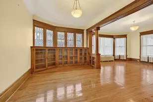 1133 Algoma Blvd, Oshkosh, WI 54901 - Photo 11