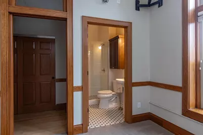 105 Washington Avenue #104, Oshkosh, WI 54901 - Photo 15