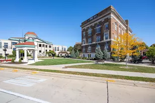 105 Washington Ave, Oshkosh, WI 54901 - Photo 41