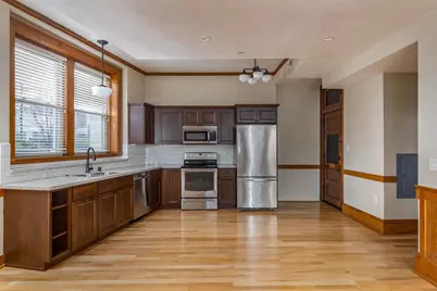 105 Washington Avenue #002, Oshkosh, WI 54901 - Photo 3