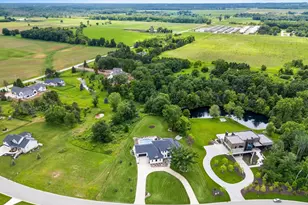 4141 Blackberry Ridge Dr, Hobart, WI 54155 - Photo 87