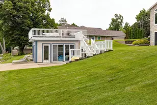 3896 Highland Shore Ln, Oshkosh, WI 54904 - Photo 59