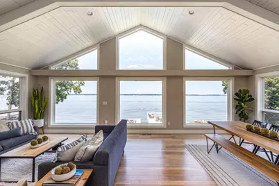 3896 Highland Shore Lane, Oshkosh, WI 54904 - Photo 5