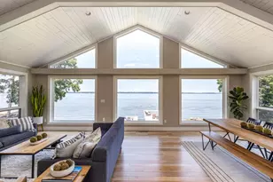 3896 Highland Shore Ln, Oshkosh, WI 54904 - Photo 5