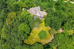 1749 Hawthorne Heights Dr, De Pere, WI 54115 - Photo 5