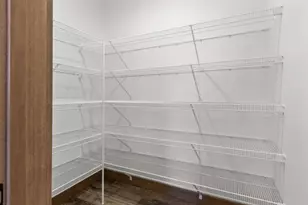 2050 White Dove Ln, Kaukauna, WI 54130 - Photo 15