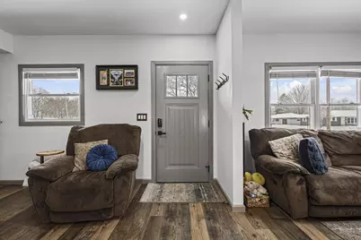 1749 S Oneida Street, Green Bay, WI 54304 - Photo 5