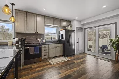 1749 S Oneida Street, Green Bay, WI 54304 - Photo 17