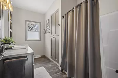 1751 S Oneida Street, Green Bay, WI 54304 - Photo 31