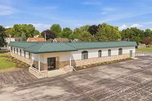 1828 Park Ave, New Holstein, WI 53061 - Photo 1