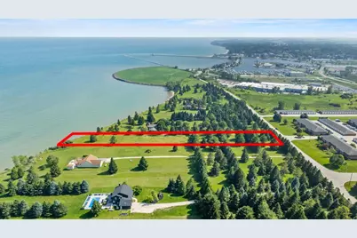 626 Lakeshore Drive, Kewaunee, WI 54216 - Photo 13