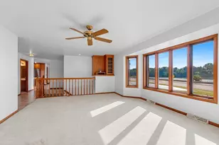 75 Washington St, Wrightstown, WI 54180 - Photo 5