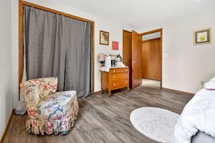 1328 W 9th Ave, Oshkosh, WI 54902 - Photo 17