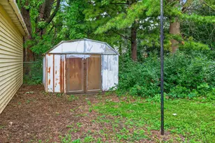 1328 W 9th Ave, Oshkosh, WI 54902 - Photo 37