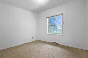 2545 Na-Wa-Ka Dr, Marinette, WI 54143 - Photo 19