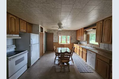 243 E Chicago Road, Wautoma, WI 54982 - Photo 3