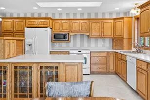 N1180 County Rd EE, Redgranite, WI 54970 - Photo 19