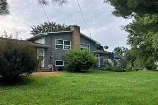 229 Park Ln, Clintonville, WI 54929 - Photo 3