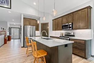 2592 Farmington Wy, Suamico, WI 54313 - Photo 25