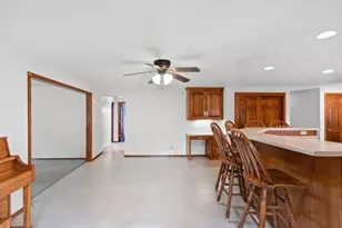 W2227 Redwood Dr, Pulaski, WI 54162 - Photo 11