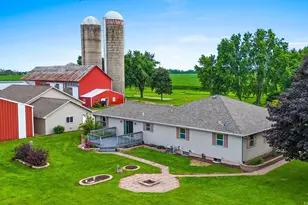 W2227 Redwood Dr, Pulaski, WI 54162 - Photo 51