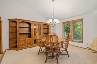 3081 Big Timber Cir, Suamico, WI 54313 - Photo 15