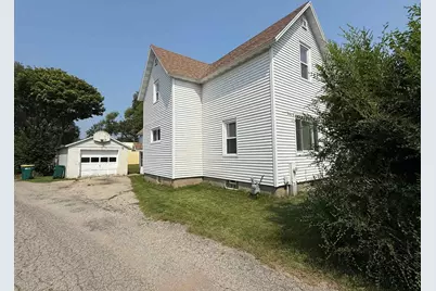1629 Pernin Street, Marinette, WI 54143 - Photo 3
