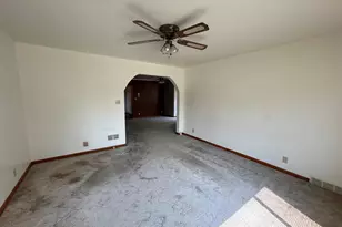 1629 Pernin St, Marinette, WI 54143 - Photo 9