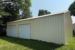 1629 Pernin St, Marinette, WI 54143 - Photo 5