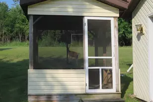 120 Division Ct, Iola, WI 54945 - Photo 7