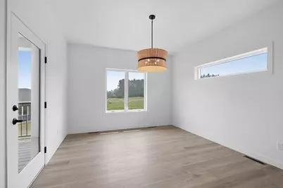 4001 Antwerp Avenue, Howard, WI 54313 - Photo 7