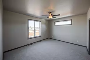 5304 Fenceline Ln, Omro, WI 54963 - Photo 11